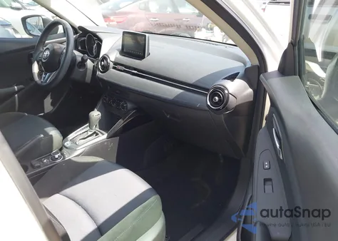 2017 Toyota Yaris Ia из США, поврежденный, VIN 3MYDLBYV8HY172039